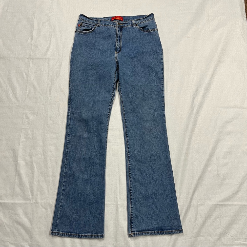 NYDJ ladies light wash bootcut jeans size 14